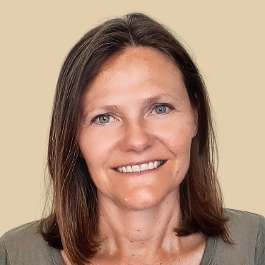 Beata Kulak Portret - Uzdrawianie duchowe Kraków - niehipnotyczna regresja